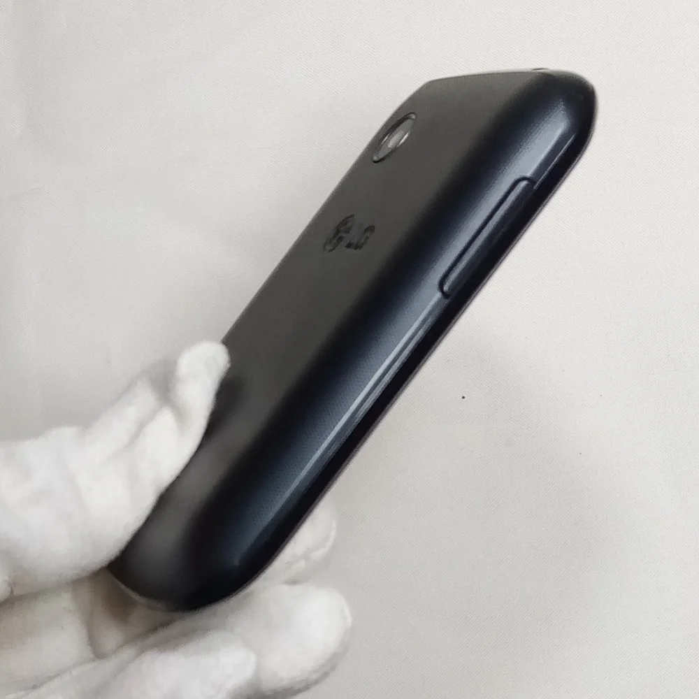 LG 306G Black TracFone Cellular Phone